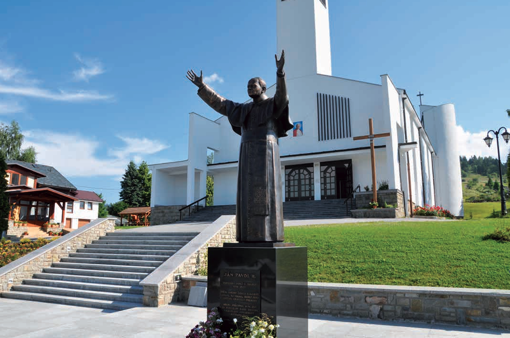 Statue of Saint John Paul II